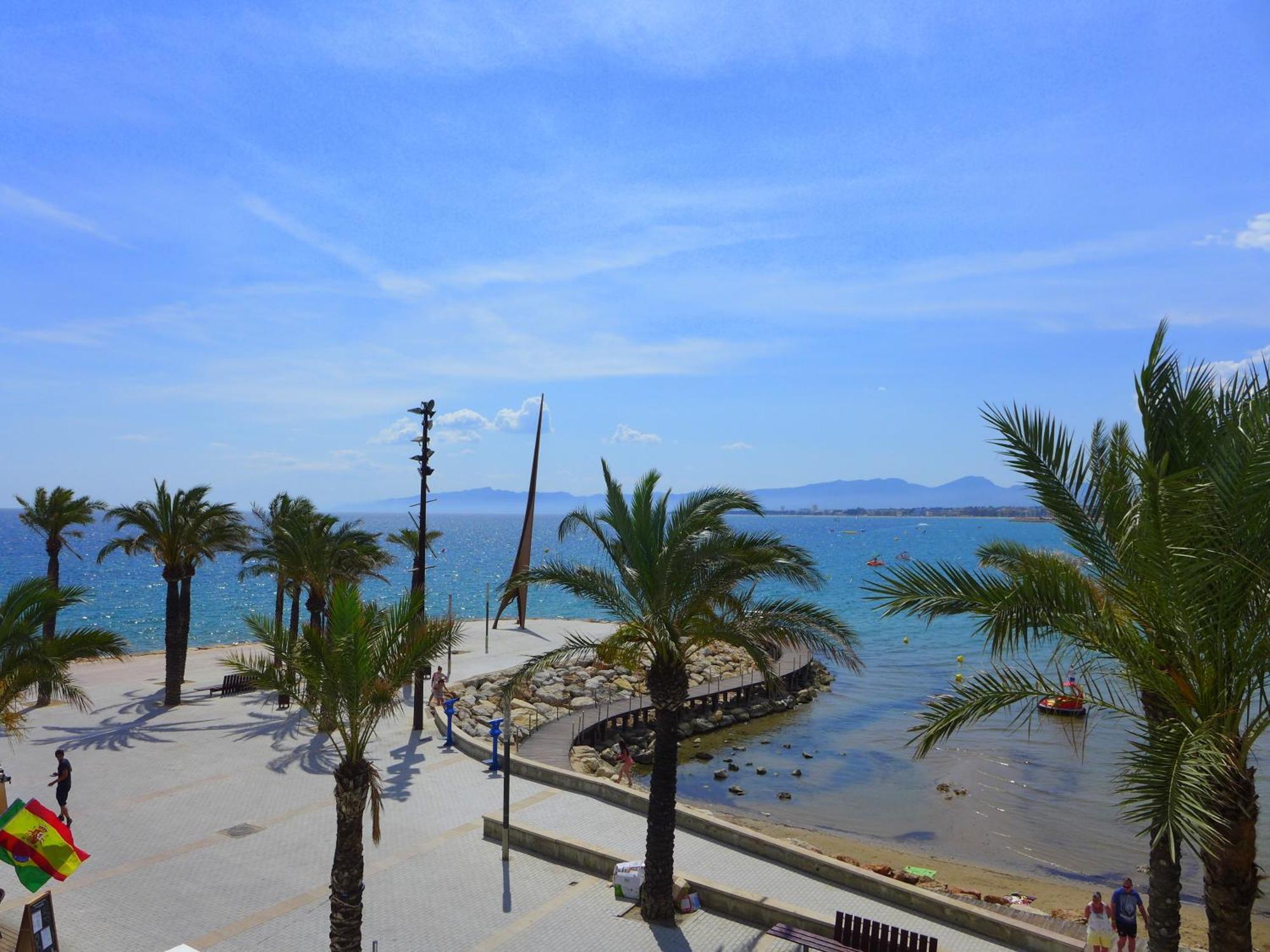 Rentalmar Family Acantilados Salou Exterior photo