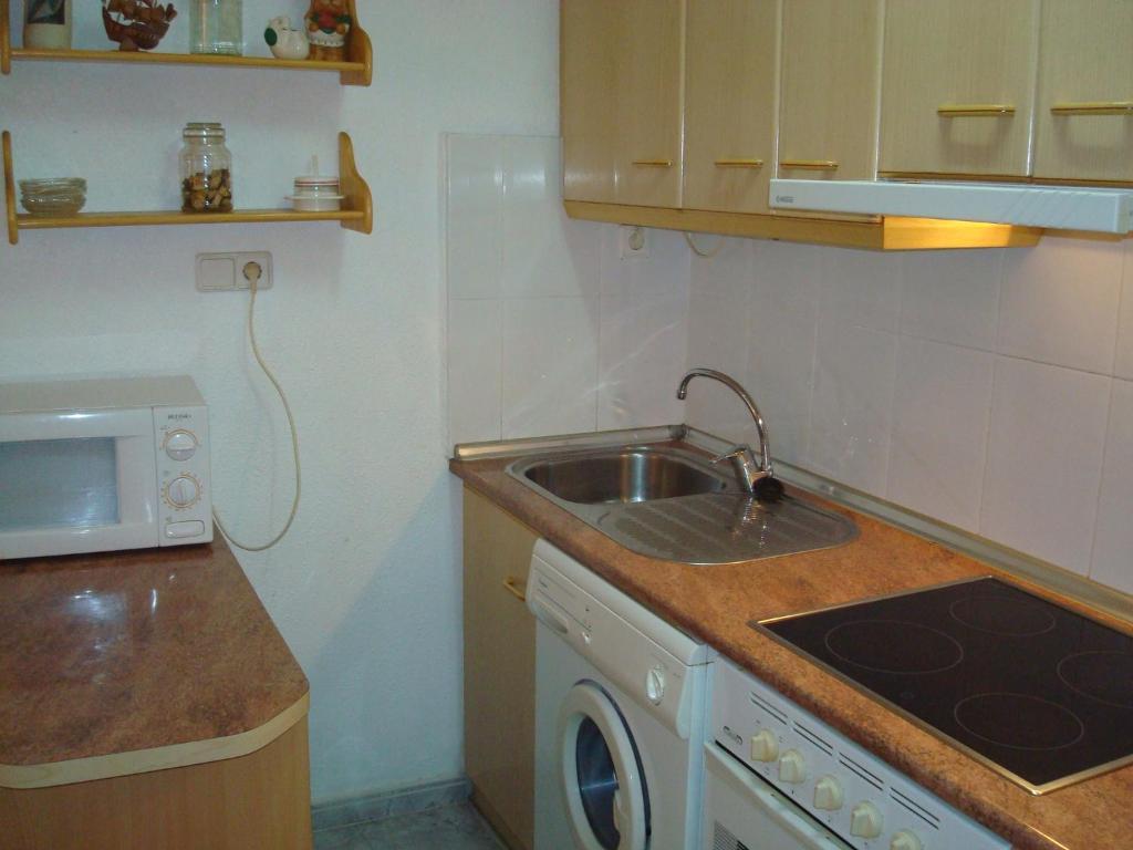 Rentalmar Family Acantilados Salou Room photo