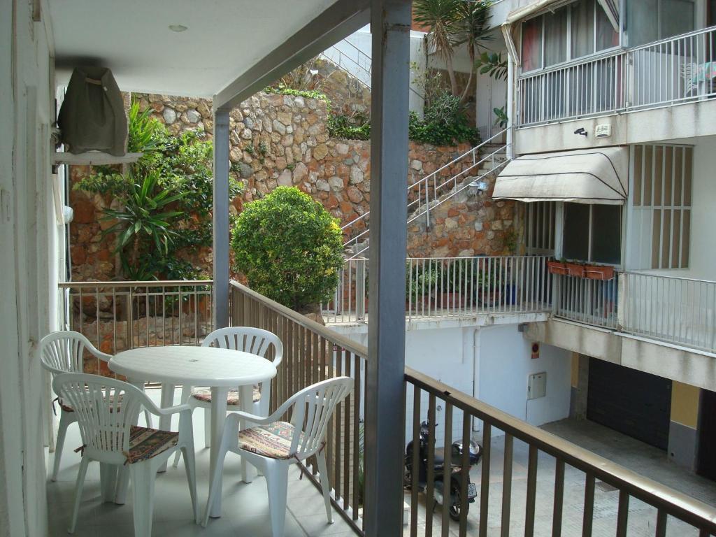 Rentalmar Family Acantilados Salou Room photo